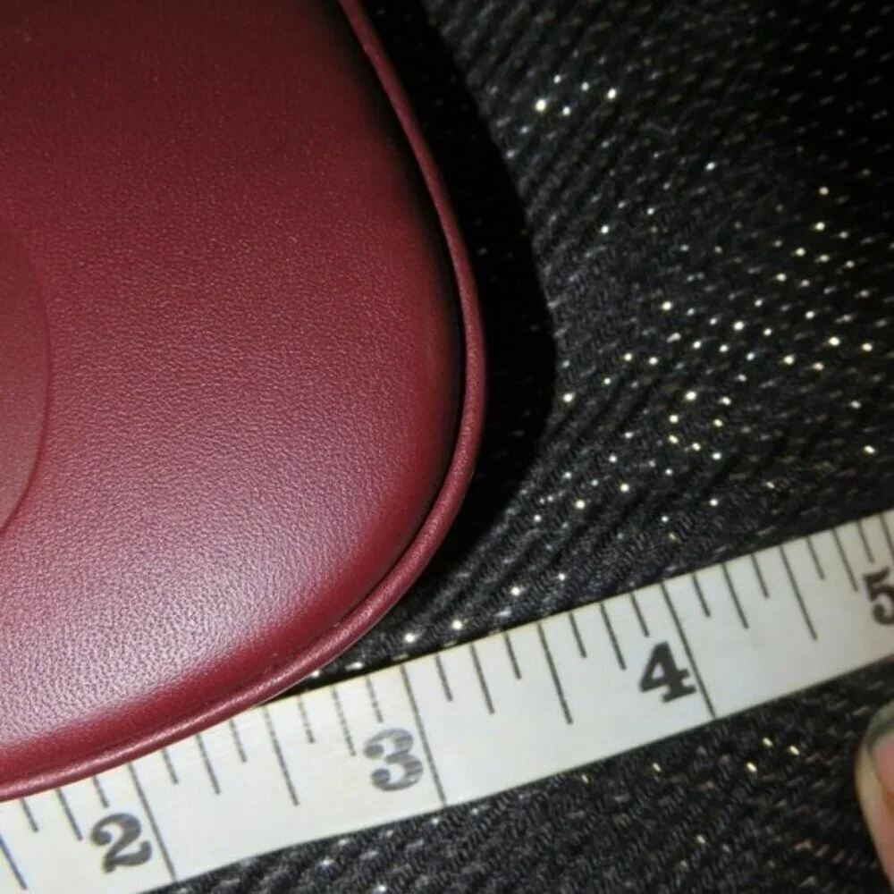 Cartier Must De Cartier Bordeaux Leather Coin Pouch Case Wallet w/ COA Vintage